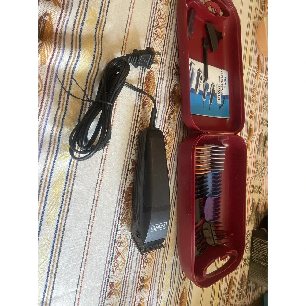 Corded Wahl Clippers‎ NIS With Guards Brush And Carrying Case